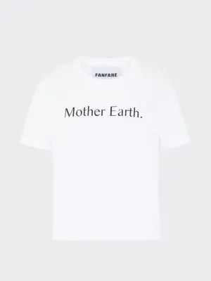 100% GOTs Certified Organic Cotton Mother Earth T-shirt
