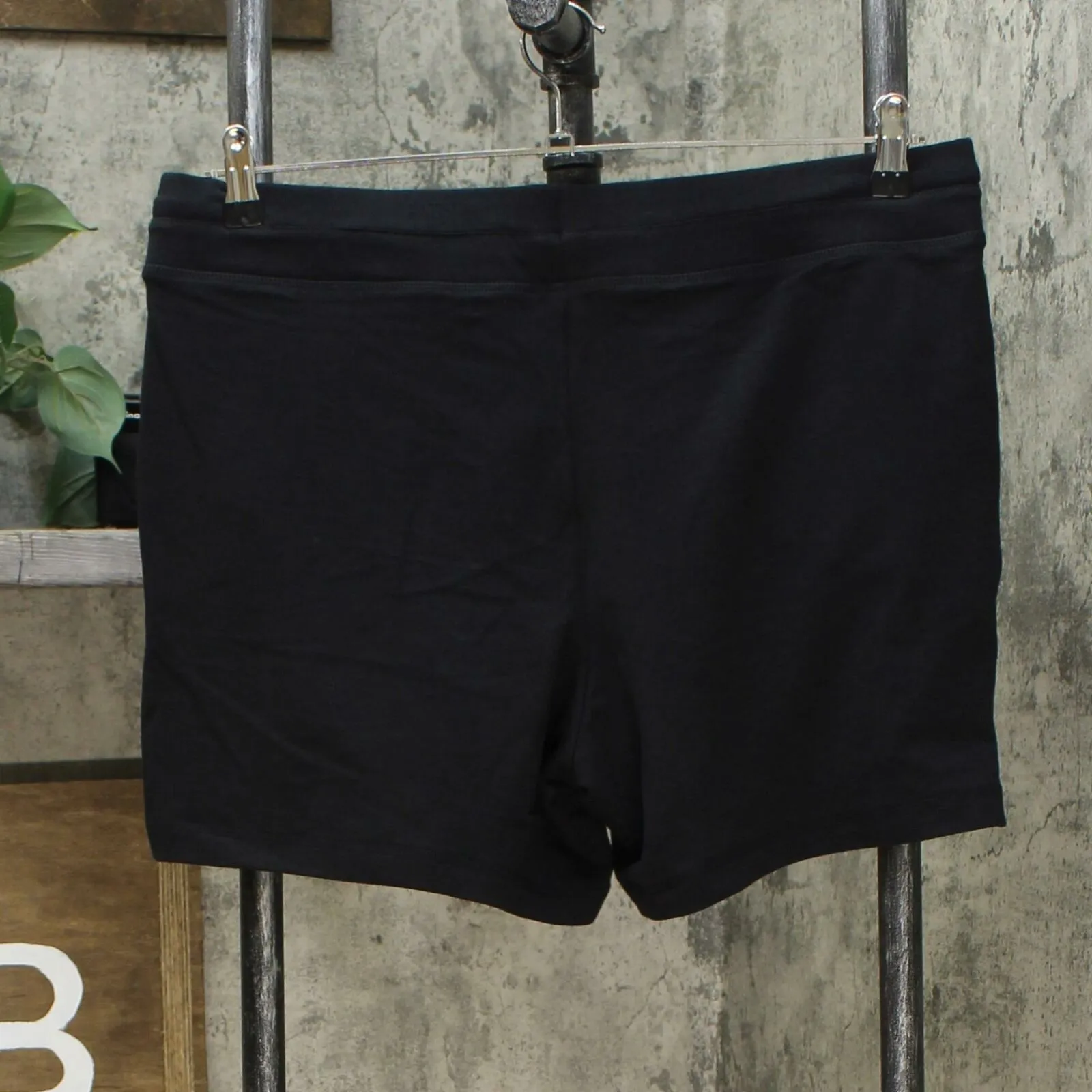 32 Degrees Cool Women's 2 Pack Pull-On French Terry Shorts