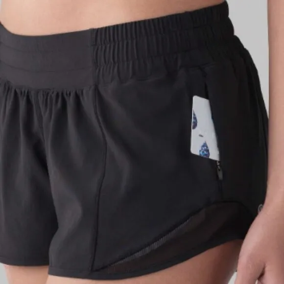 (6271) LULULEMON Hotty Hot Short 4&quot; Sz 10 **LOVED *logo faded