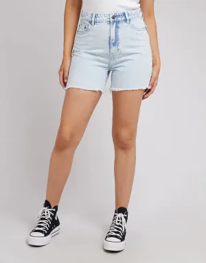 ALL ABOUT EVE BOBBY CUT OFF SHORT