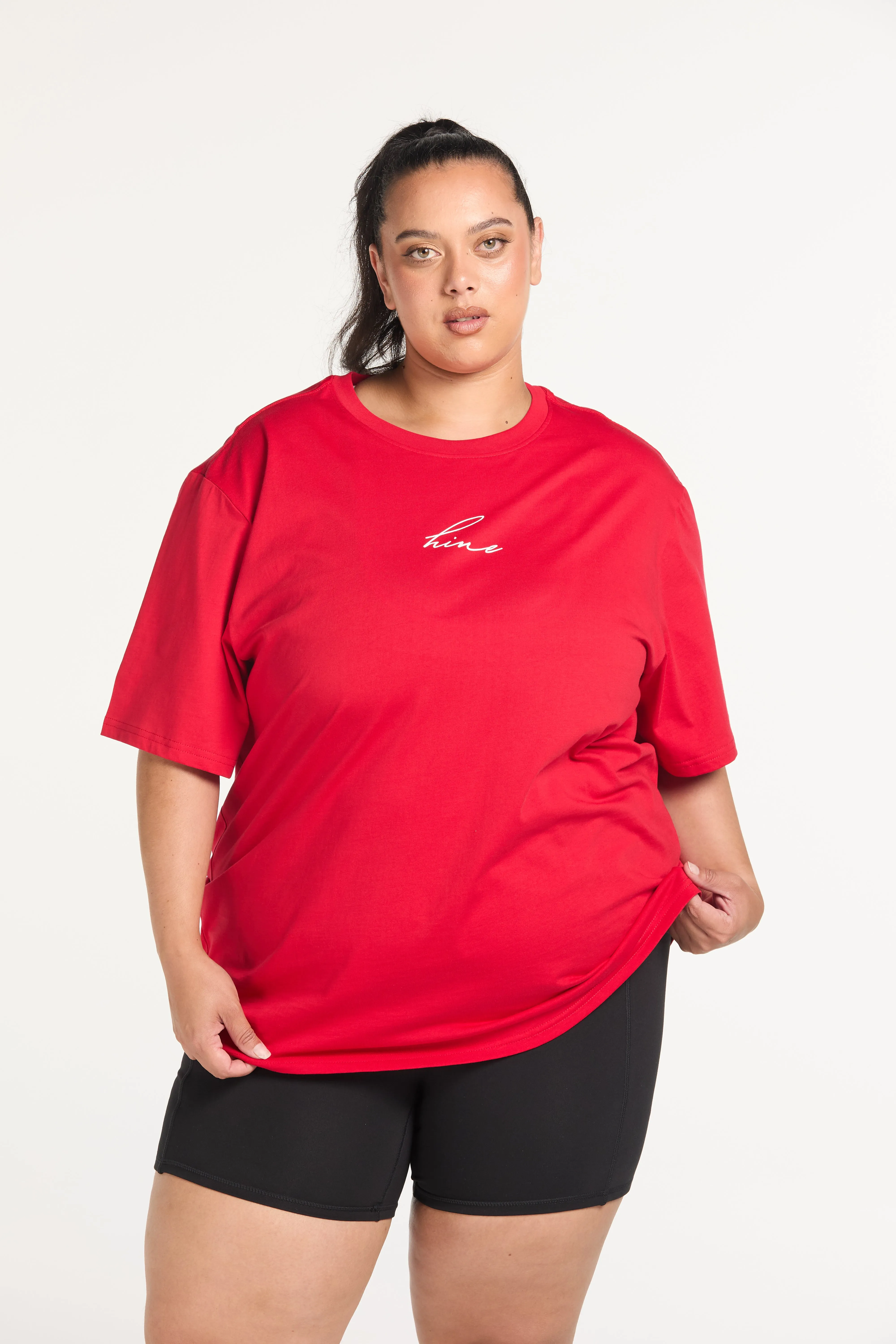 AUAHI MANA WĀHINE TEE RED