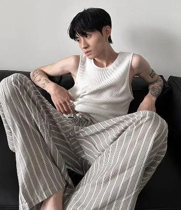 Classic Loose Knit Vest