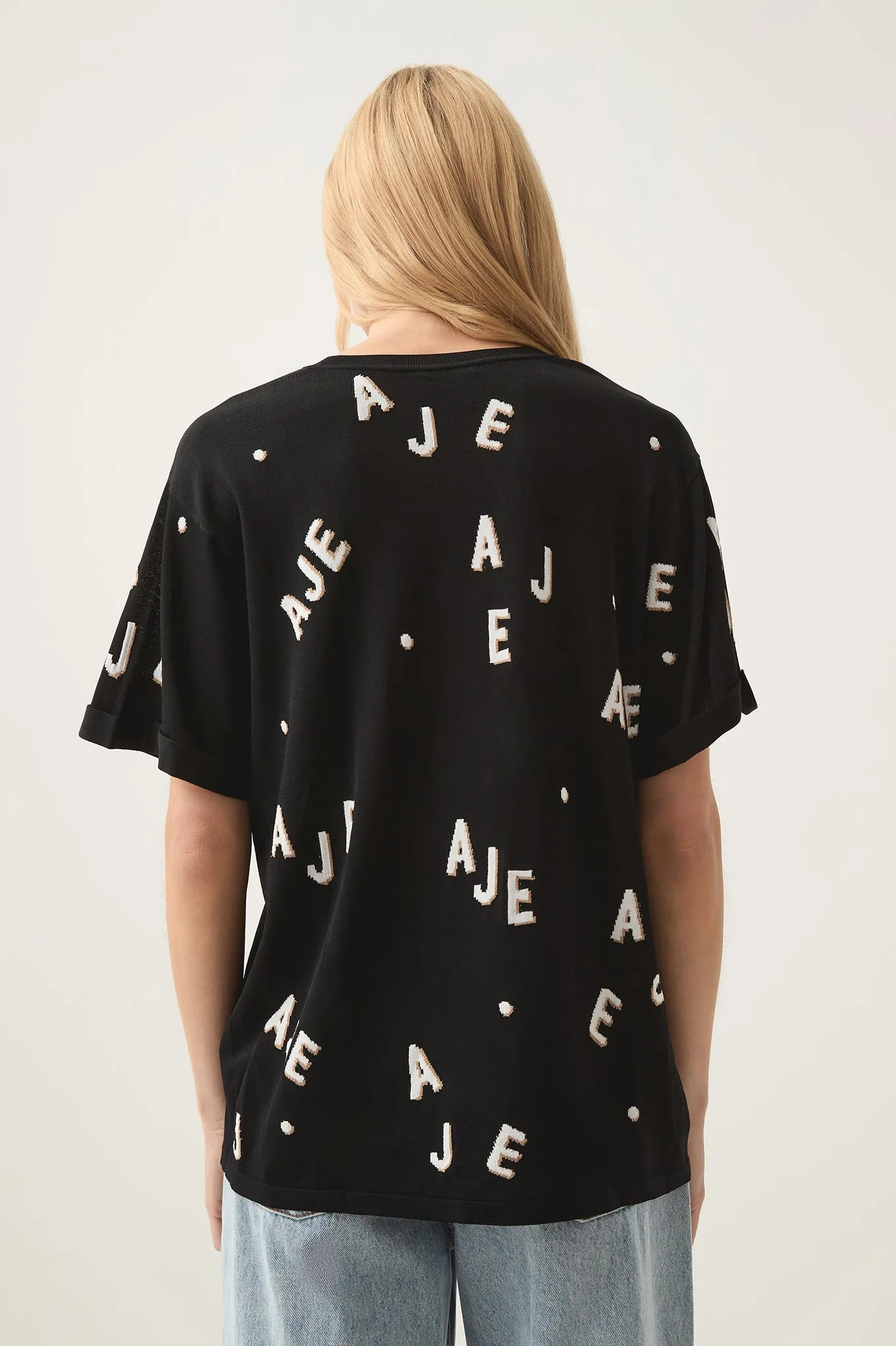 Decora Logo Sprinkle Knit Tee