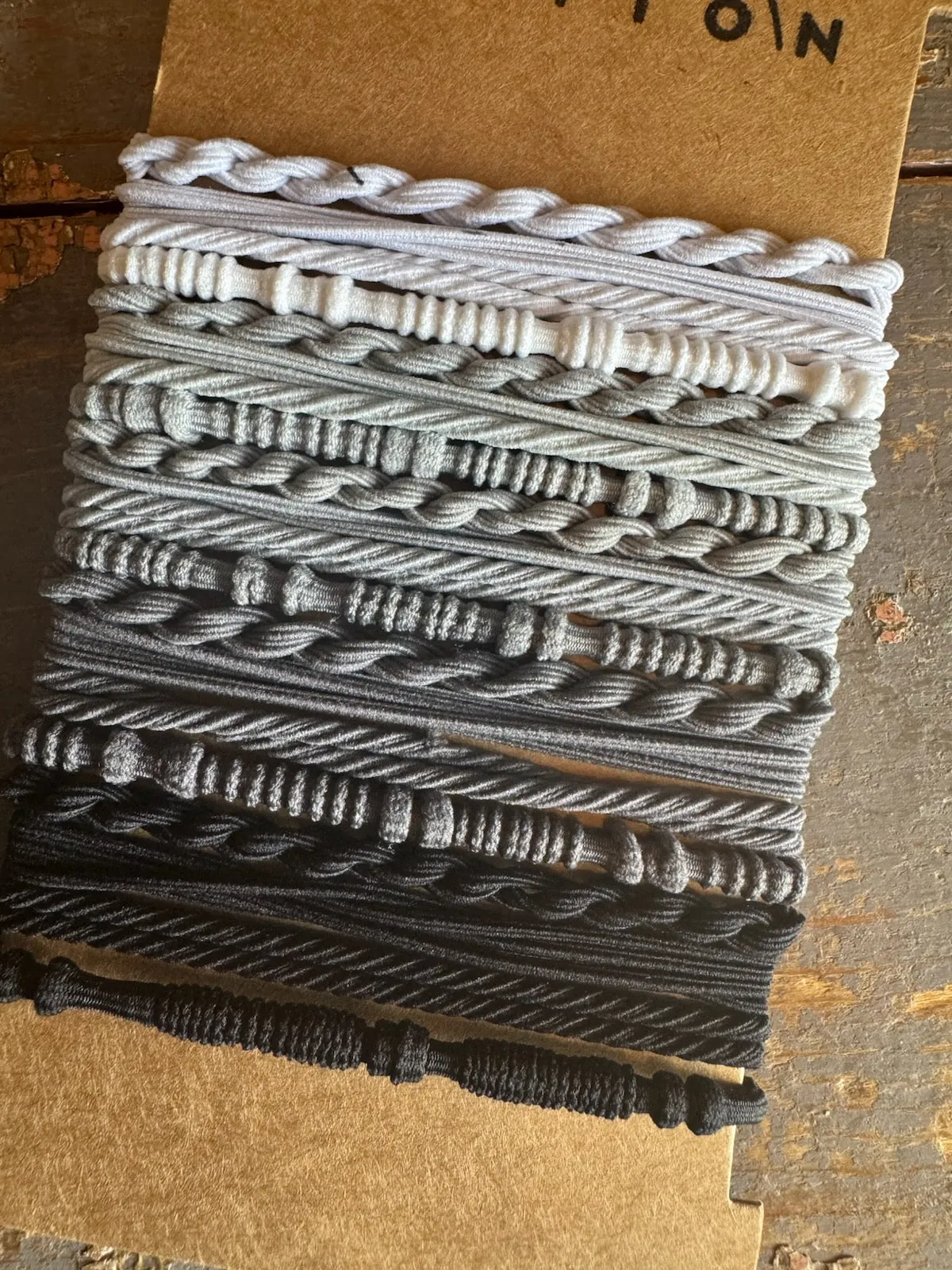 FREYA FRINGE HAIR TIES