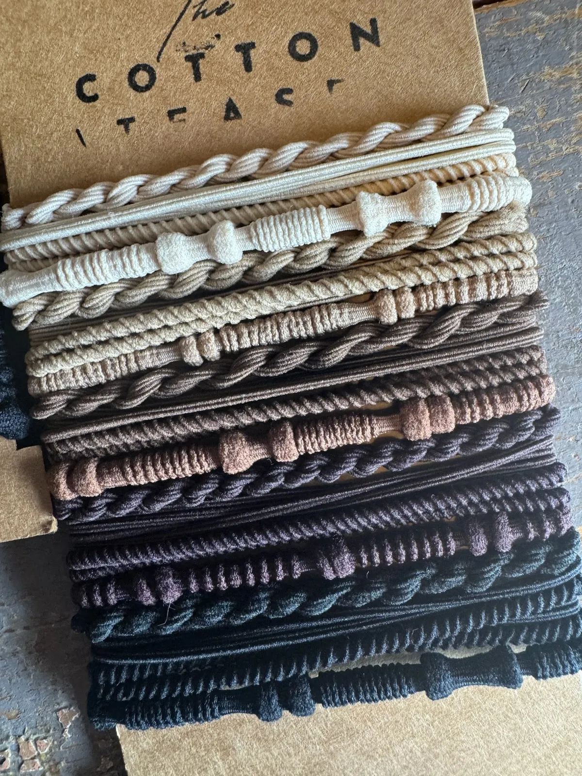 FREYA FRINGE HAIR TIES