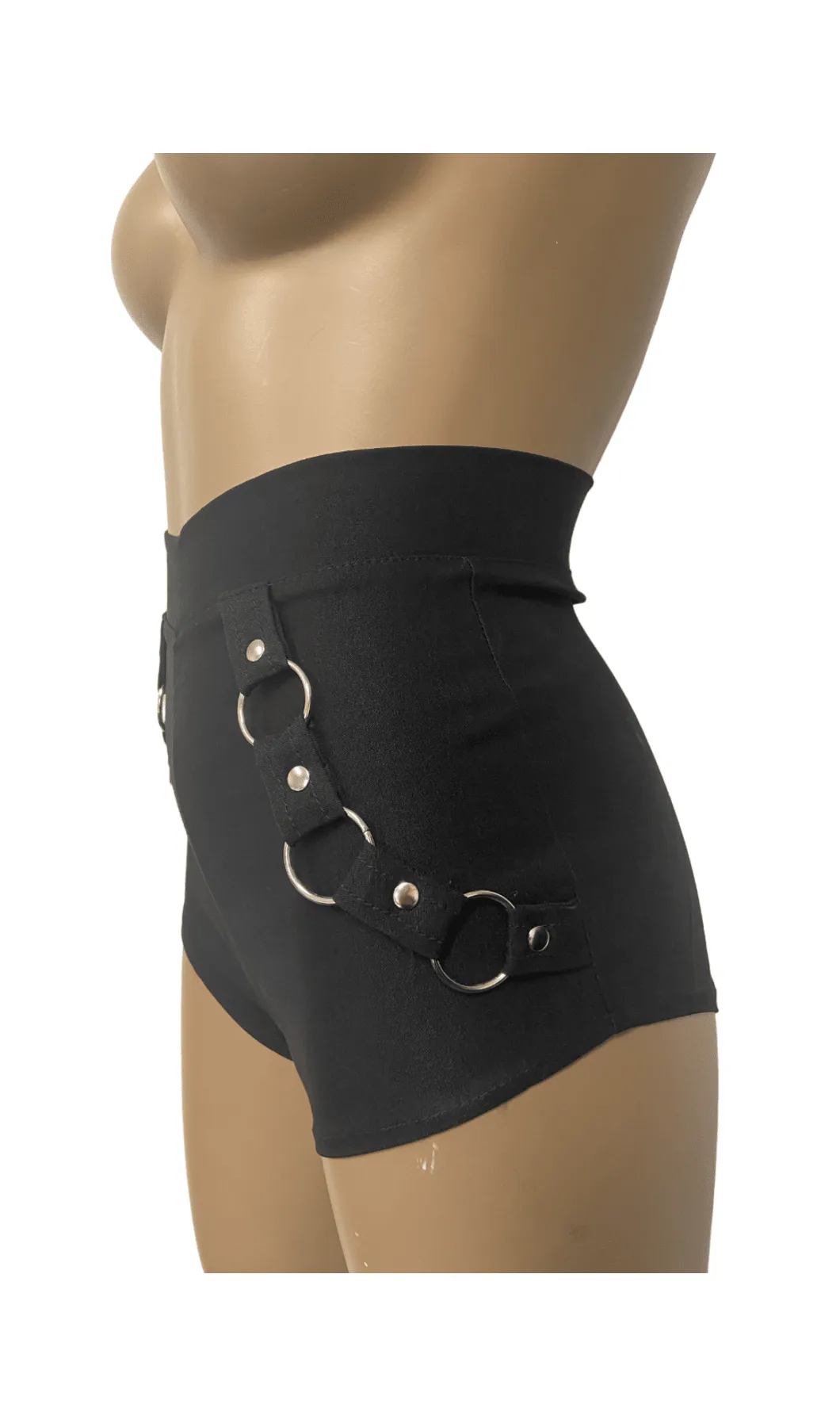 Front O Ring Detail Booty Short