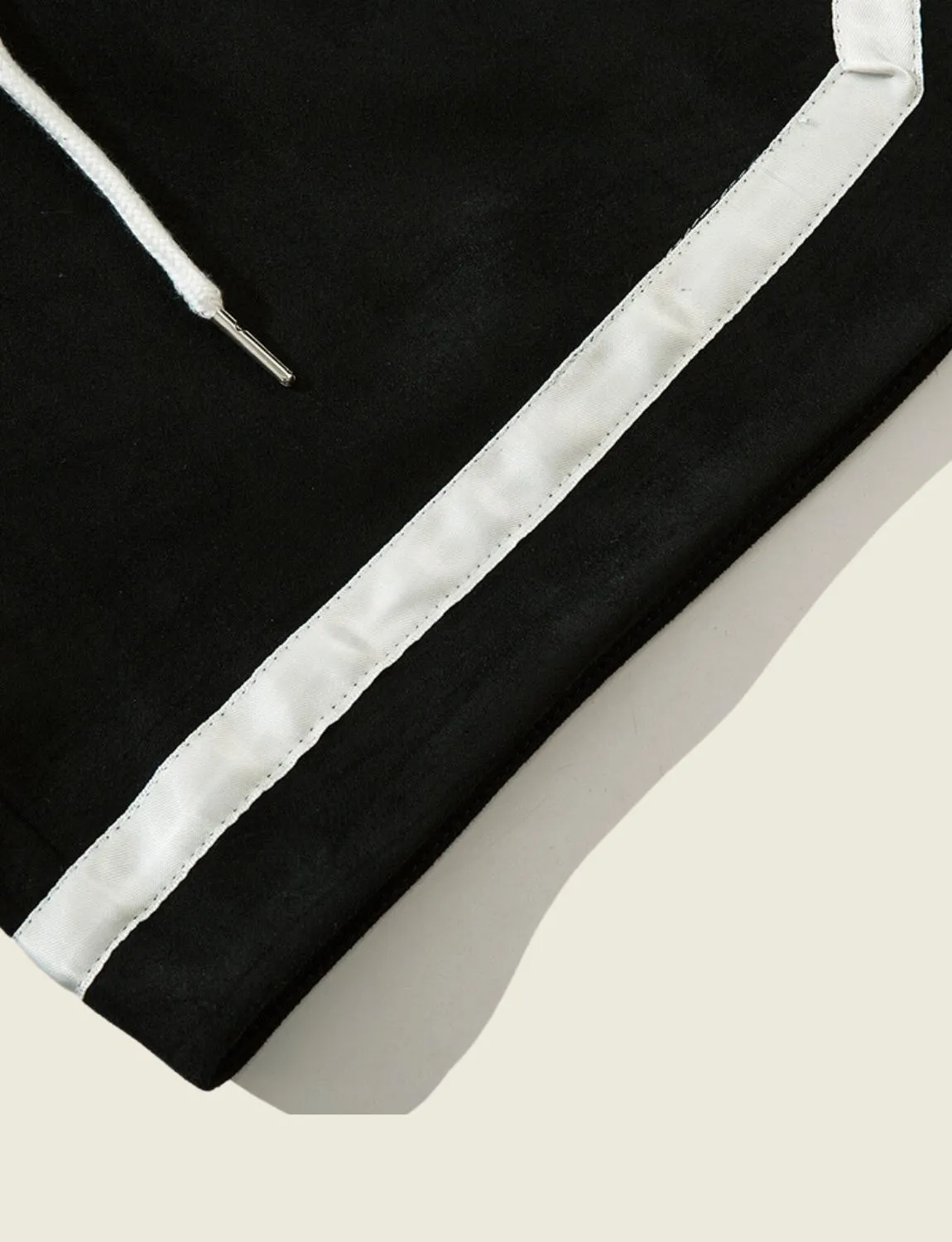 FSW® "MadeStar" Knee-length Shorts