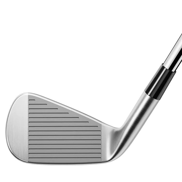 Hierros TaylorMade 2024 P770 de acero, lado derecho