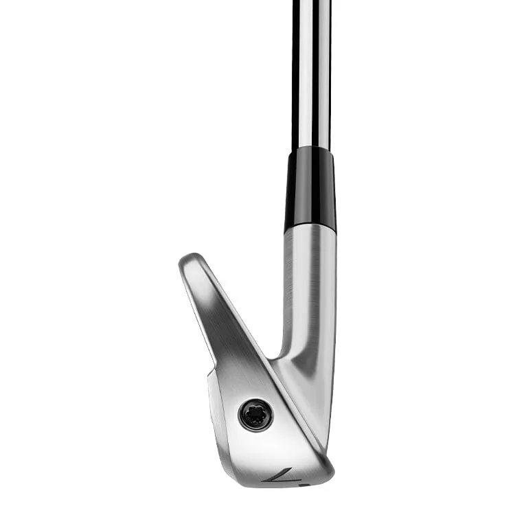 Hierros TaylorMade 2024 P770 de acero, lado derecho