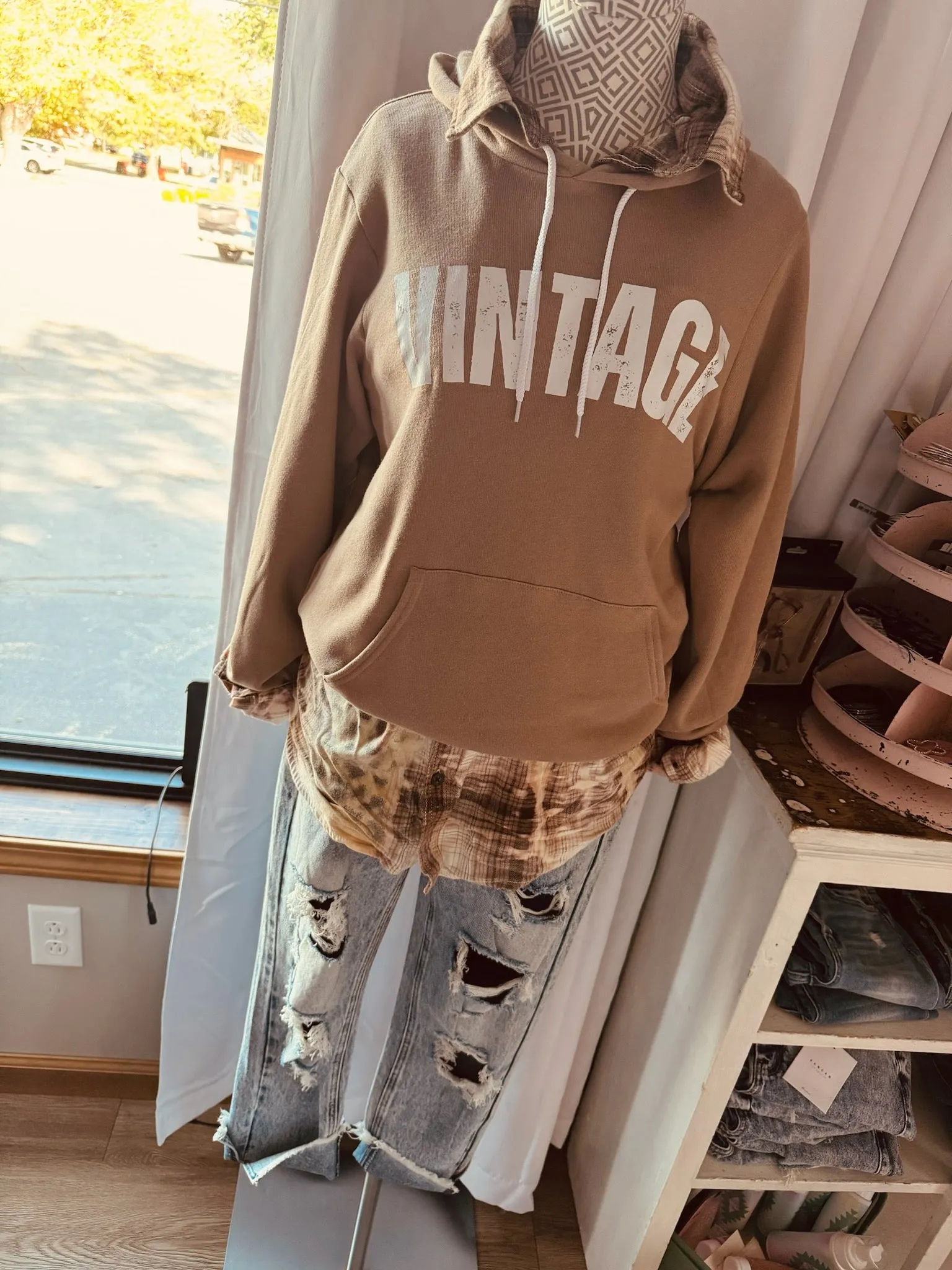 JONES BLEACHED FLANNEL