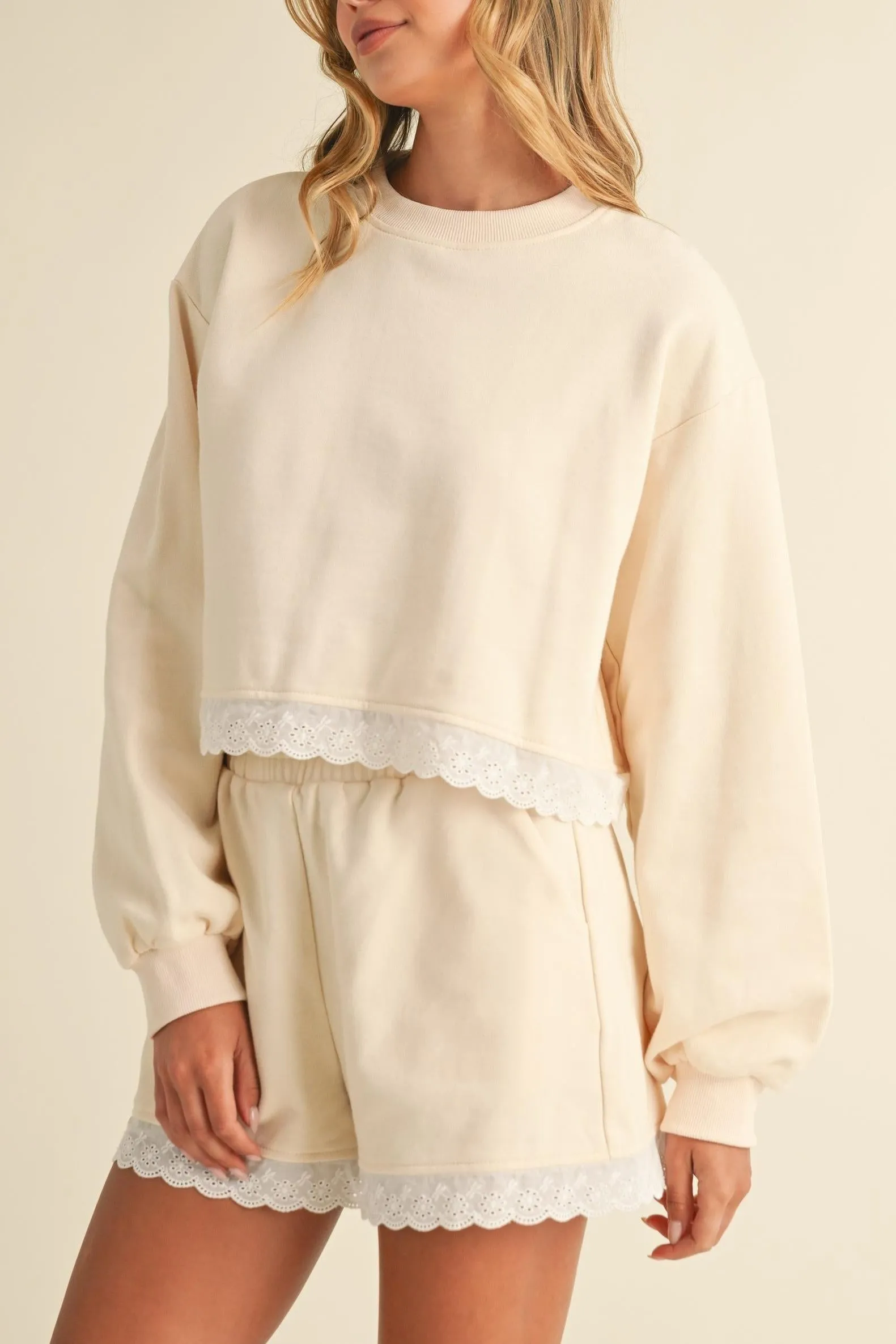 Lace Trim Lounge Set: Relaxed Comfort