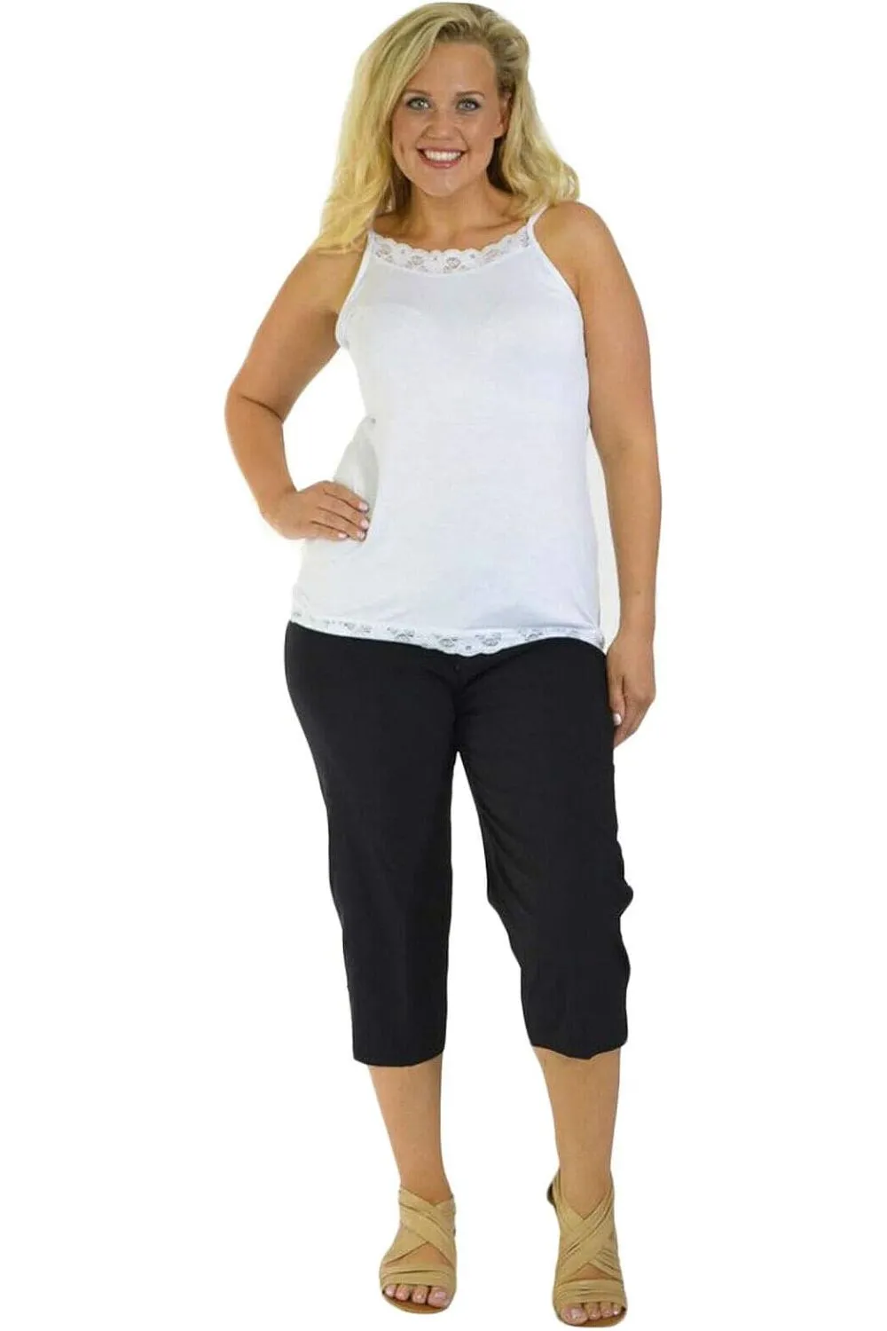 Ladies 3/4 Elasticated Trouser Shorts