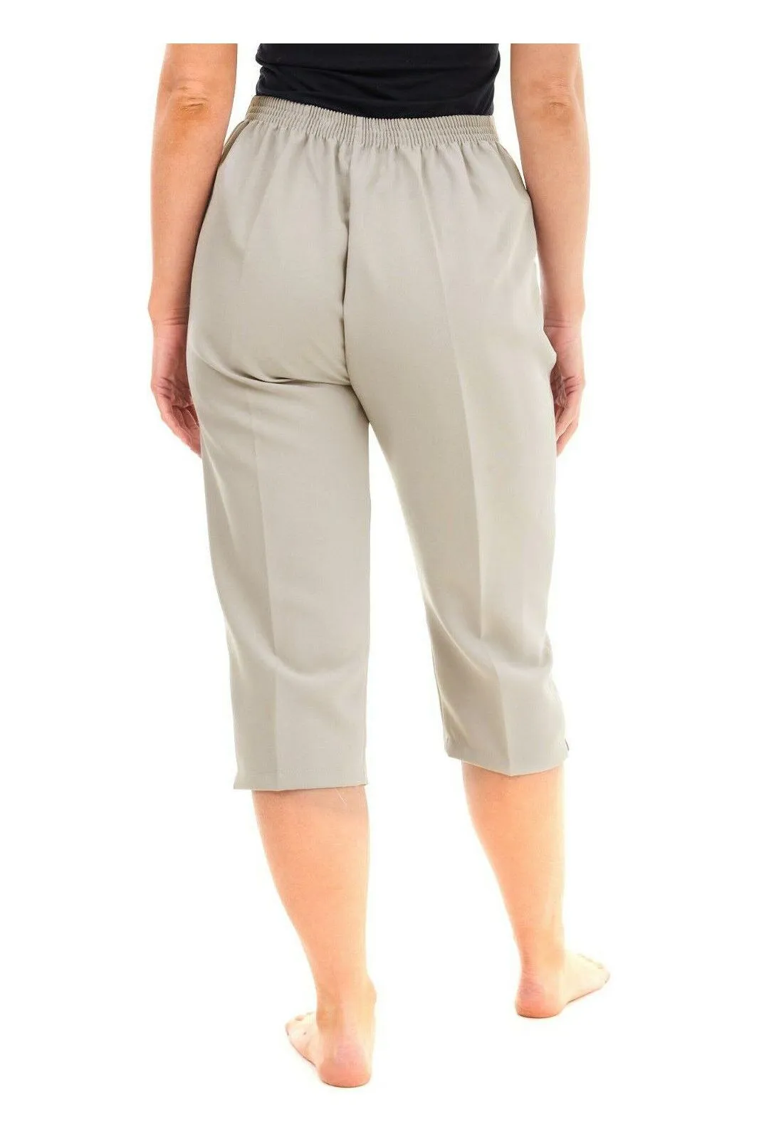 Ladies 3/4 Elasticated Trouser Shorts