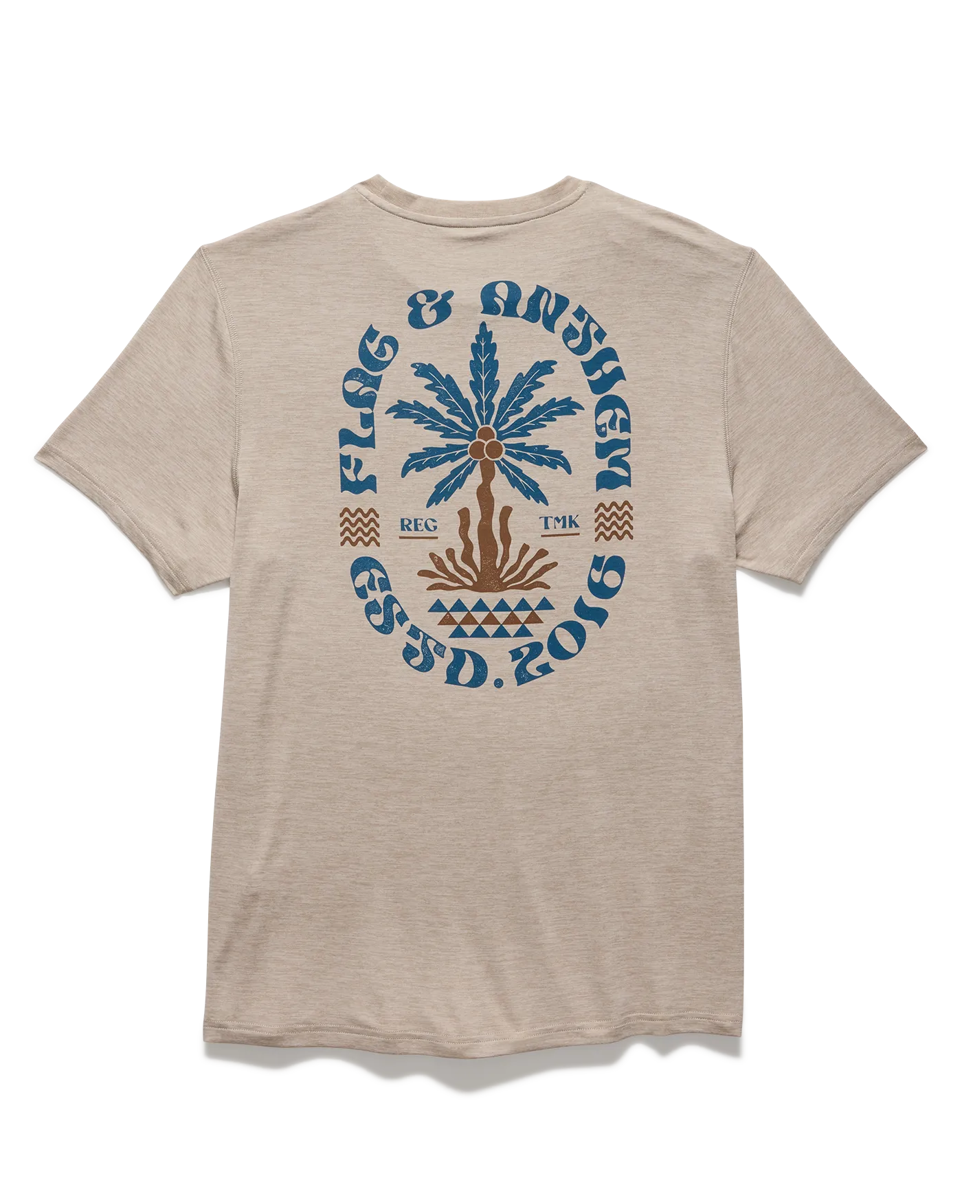 LEAFY PRINT PALM TREE PERFORMANCE TEE