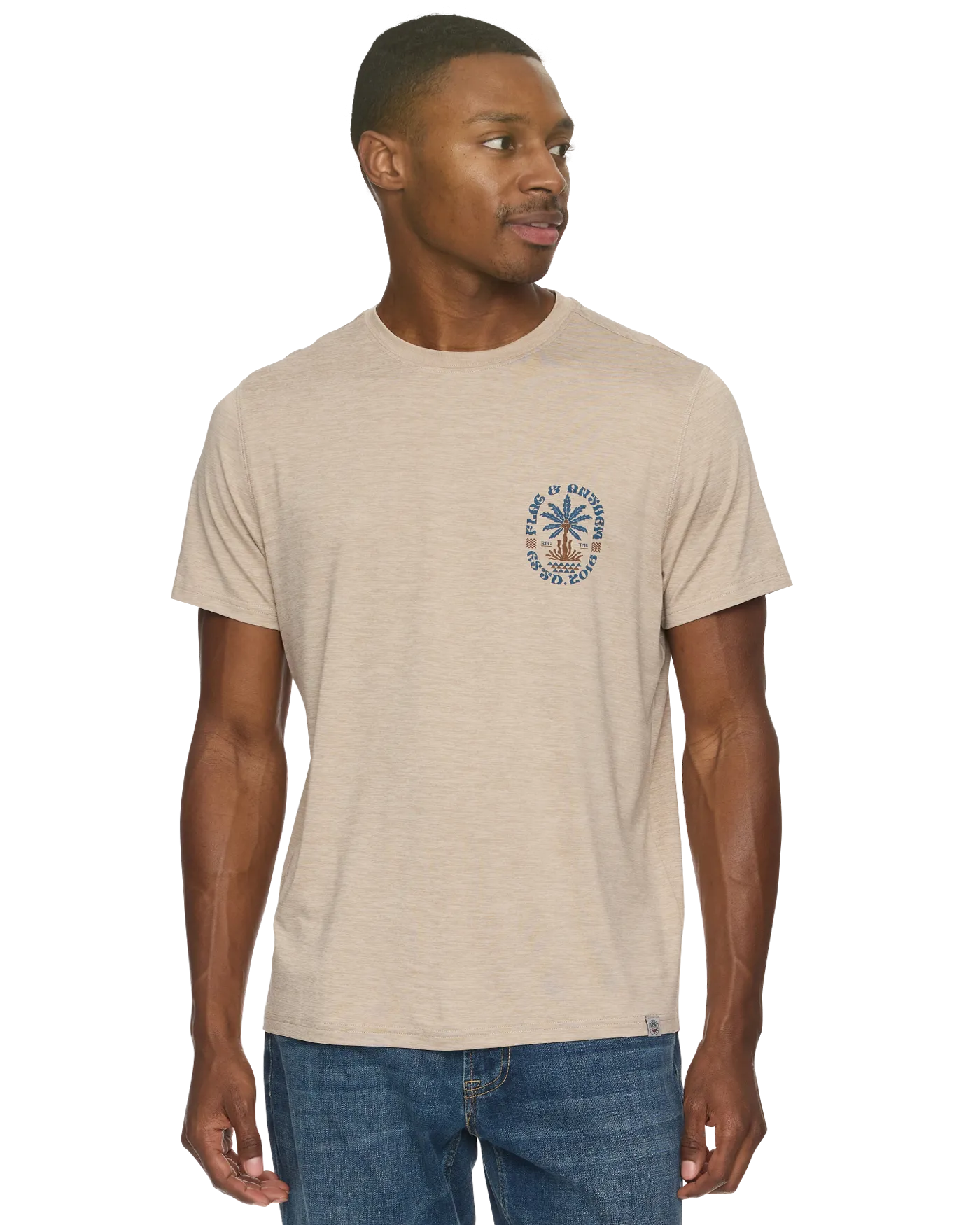 LEAFY PRINT PALM TREE PERFORMANCE TEE