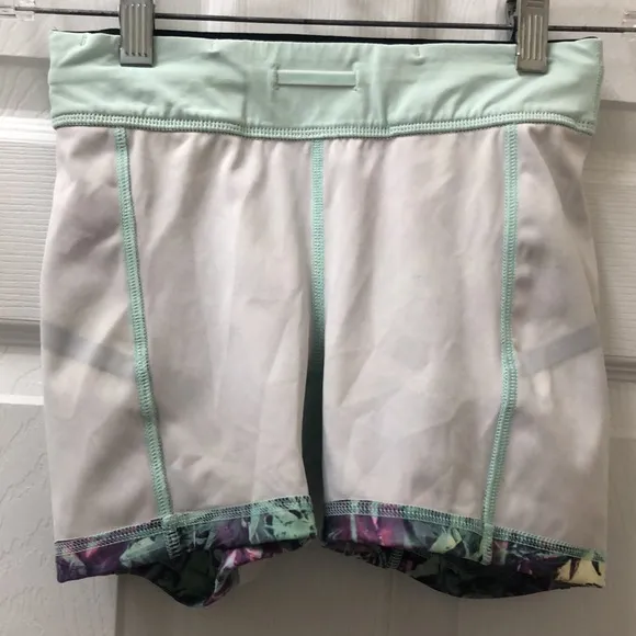 LIKE NEW! Lululemon What The Sport Short *Full-On Luxtreme