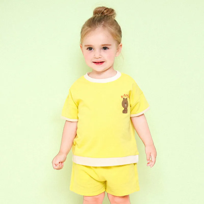 Line Friends Yellow Brown Top & Bottom Set 2306MO11