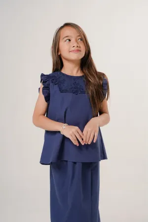 LUCIE KURUNG IN NAVY
