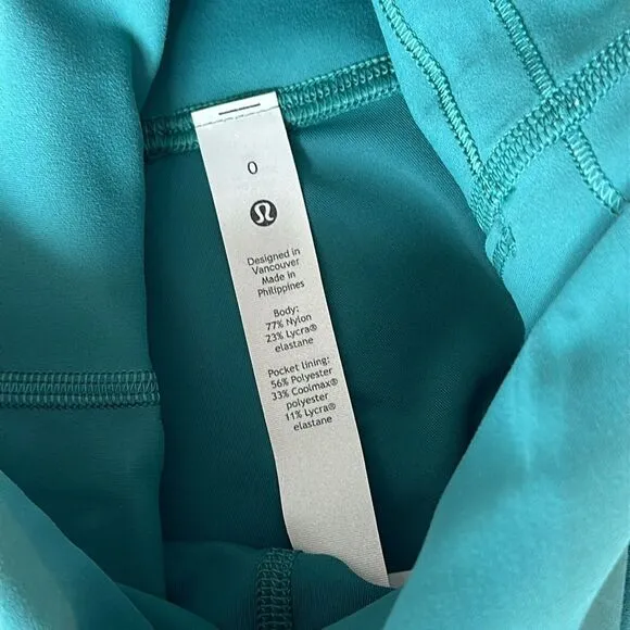 Lululemon Wunder Train High Rise Short 8&quot; Teal Lagoon size 0 Bike‎ shorts NWT