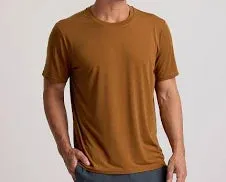 Men's Elevate Lightweight Tee