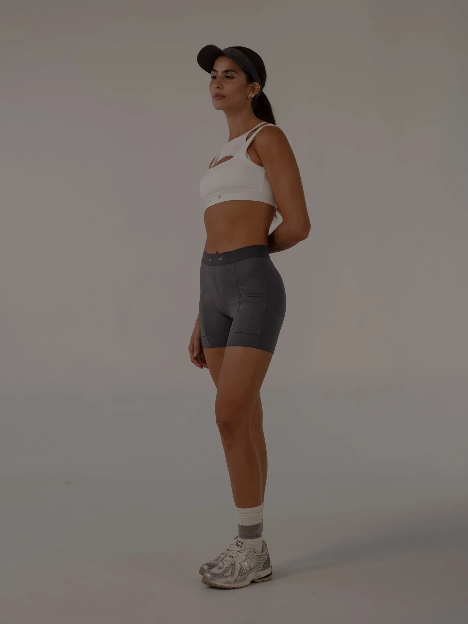 MIXED SHORT  - COOL GRAY