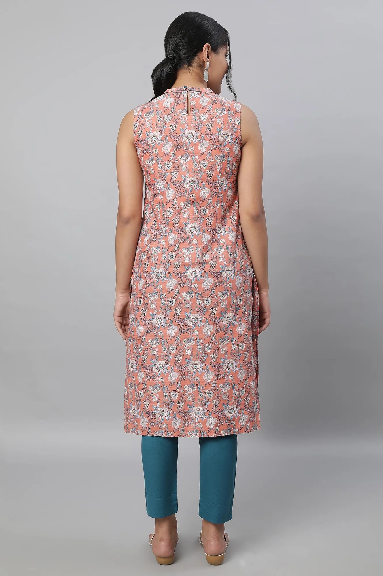 Peach Sleeveless Floral kurta & Trousers Set