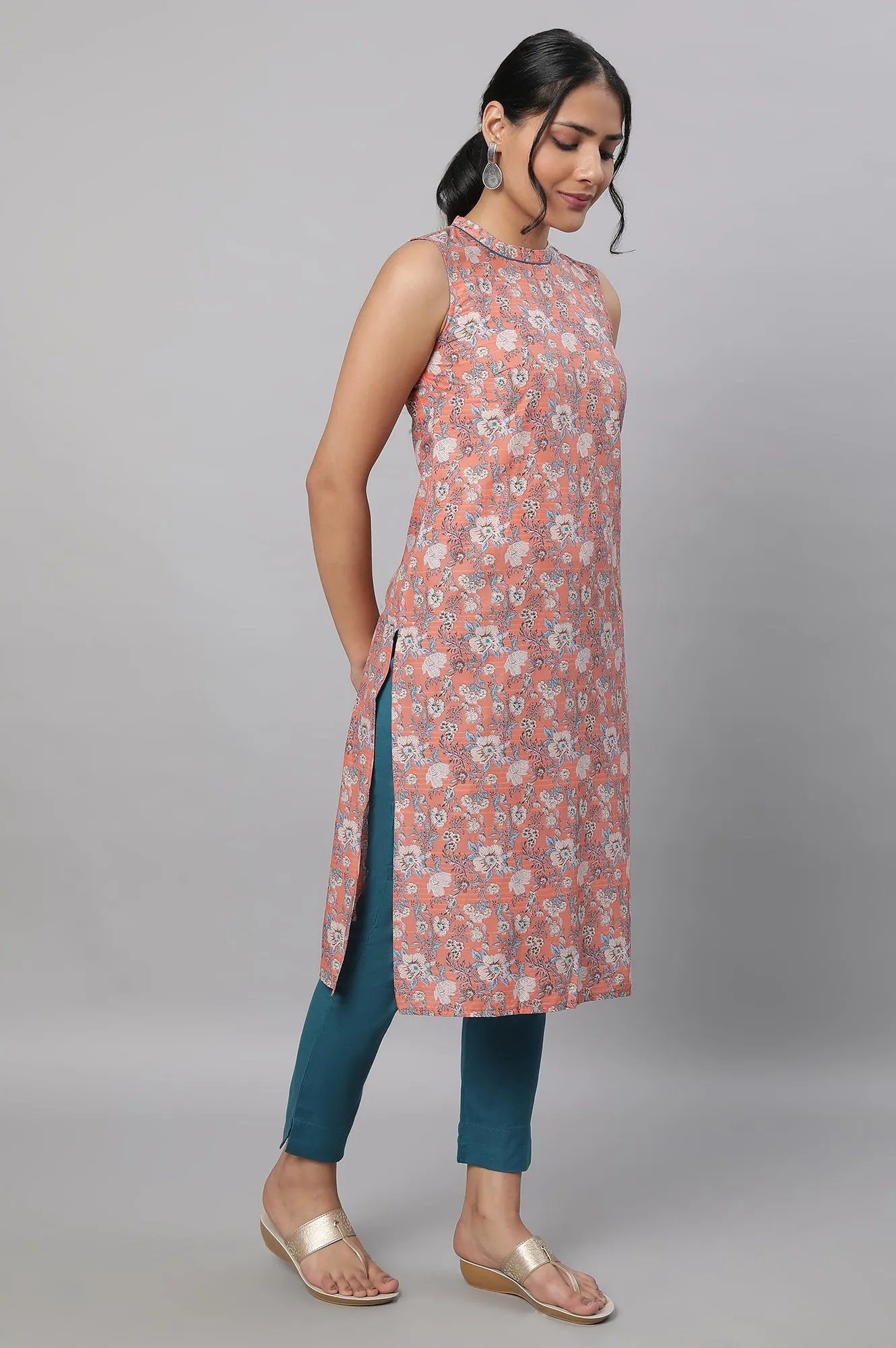Peach Sleeveless Floral kurta & Trousers Set