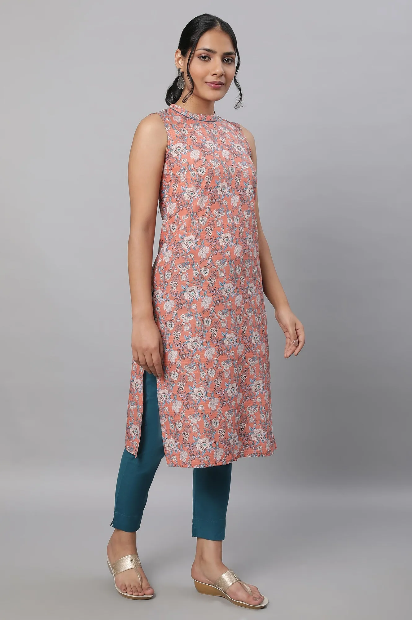 Peach Sleeveless Floral kurta & Trousers Set