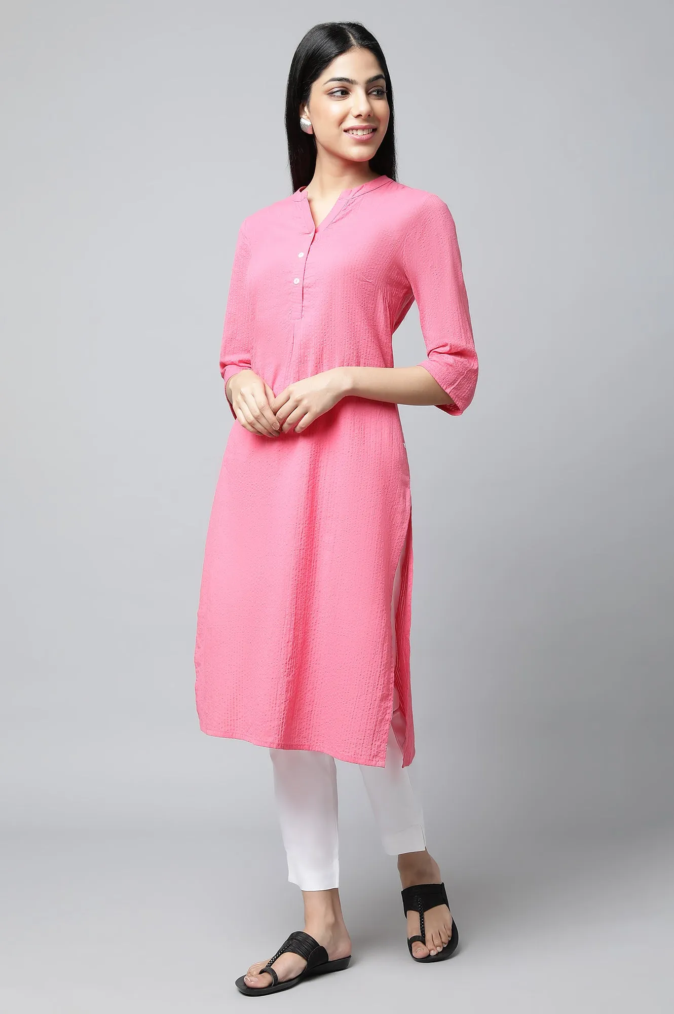 Pink Seer Sucker kurta & Trouser Set
