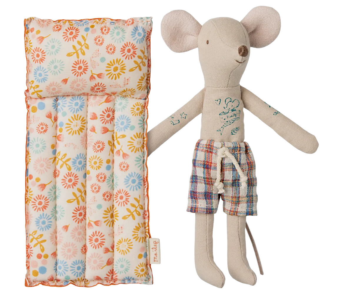 Pre-order Maileg  Beach mouse with air mattress, Dad - Flower