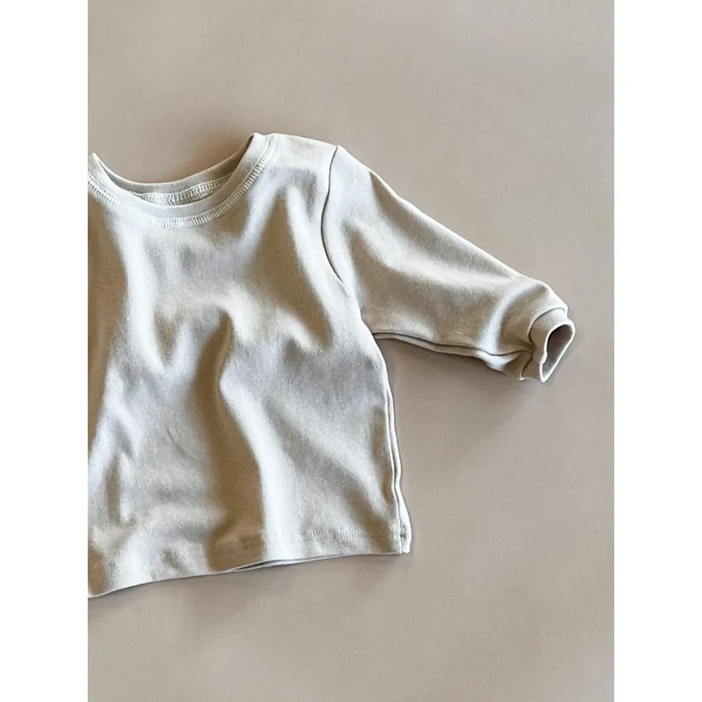 Reese Solid Tee | Grey