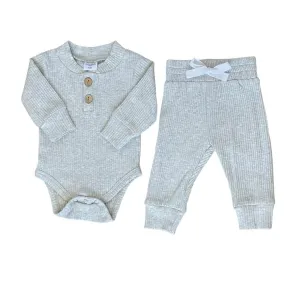 Ribbed Henley Outfit