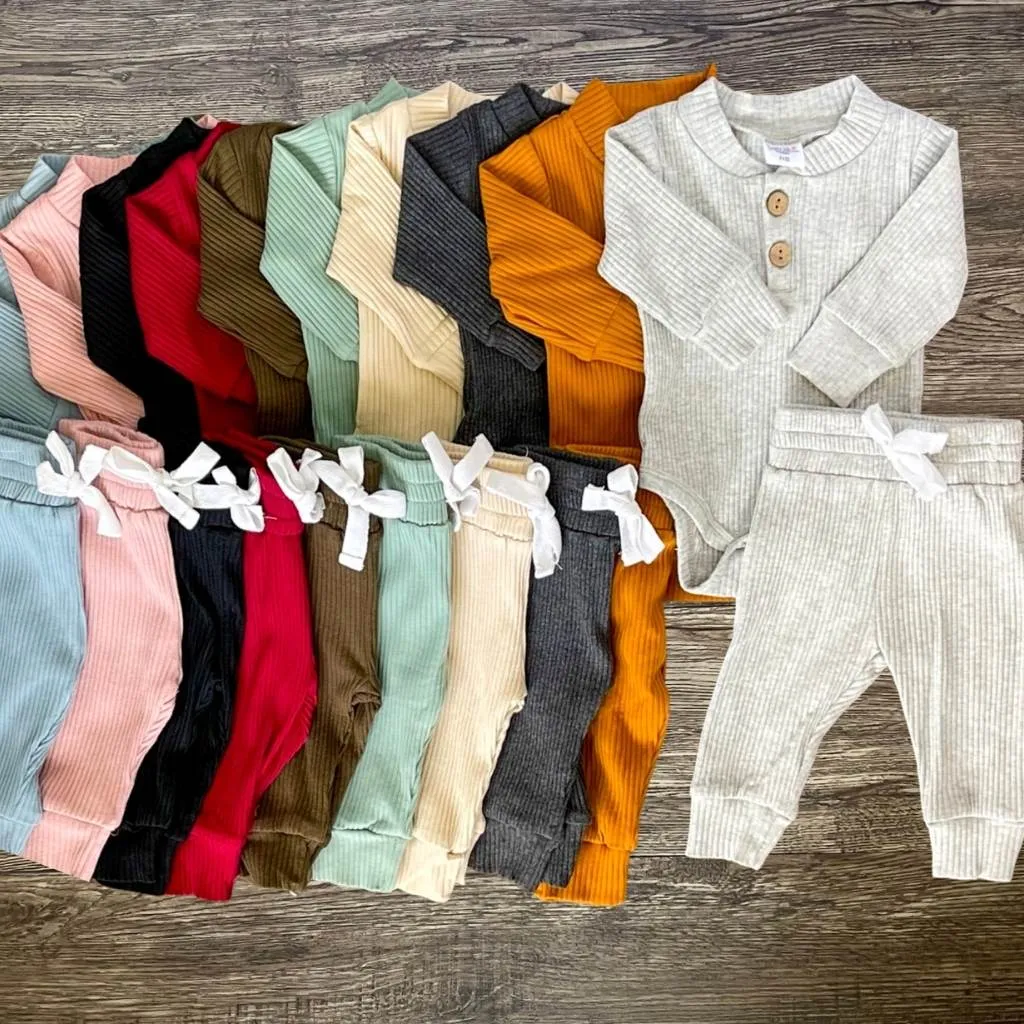 Ribbed Henley Outfit