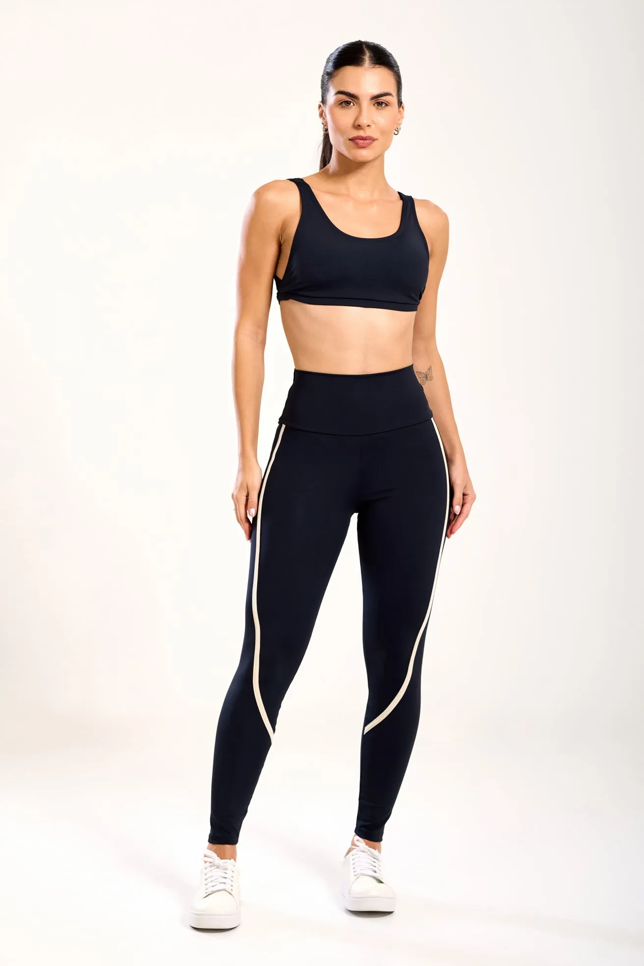 Set Flow Black details