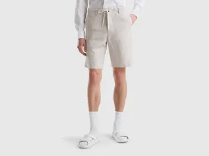 SHORT TROUSERS