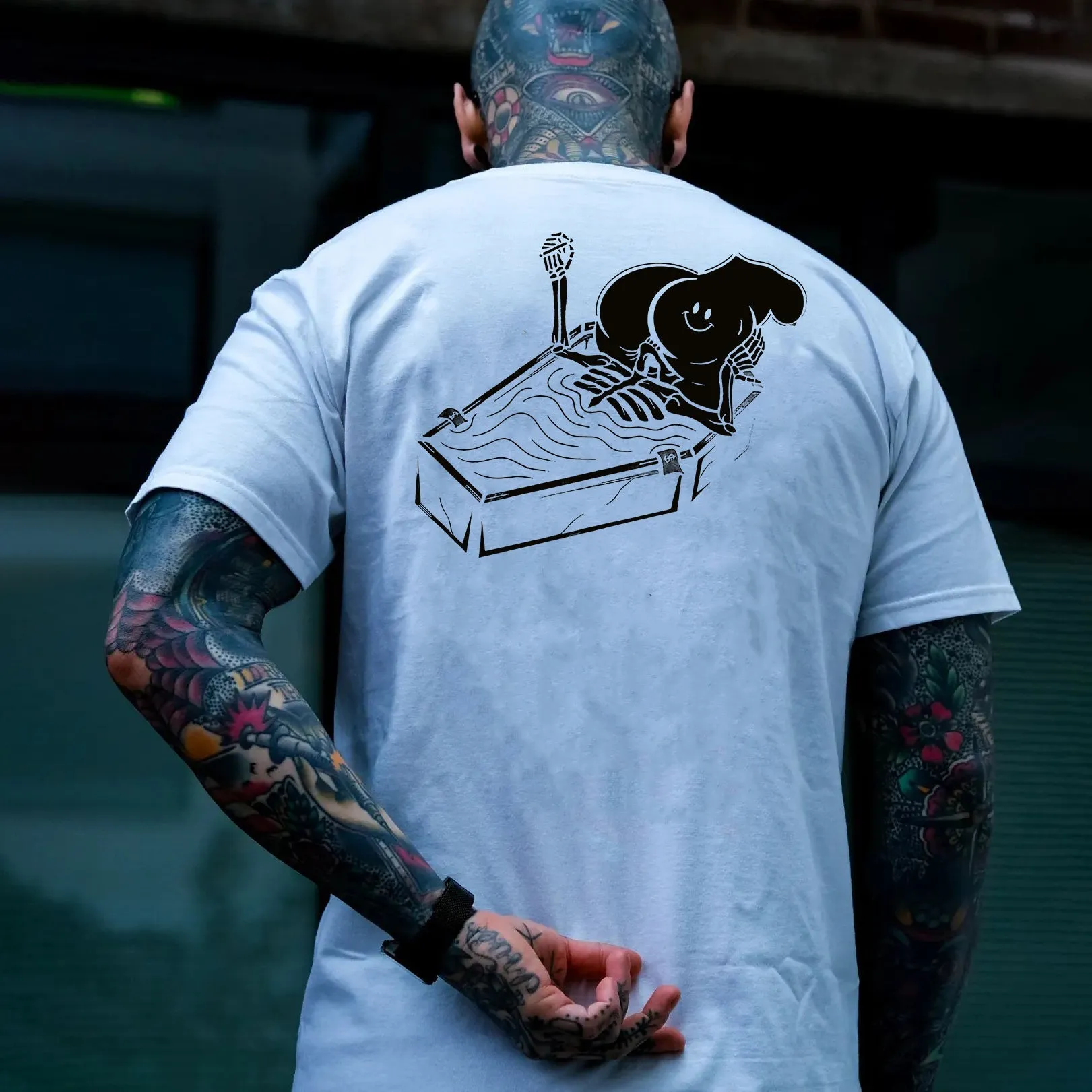 Skull Eat the Naked Ass in the Coffin Graphic Black Print T-shirt