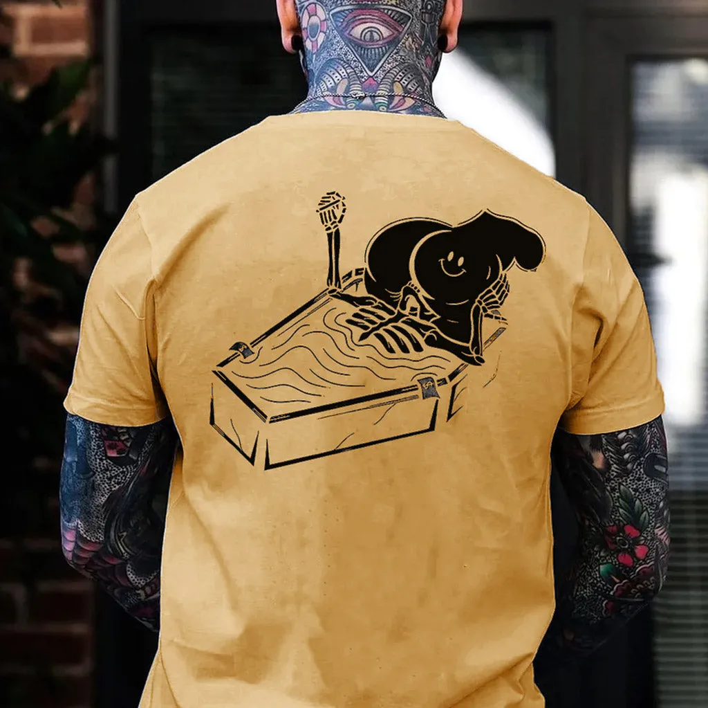 Skull Eat the Naked Ass in the Coffin Graphic Black Print T-shirt
