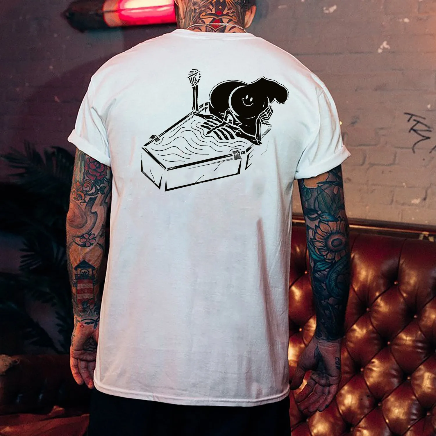 Skull Eat the Naked Ass in the Coffin Graphic Black Print T-shirt