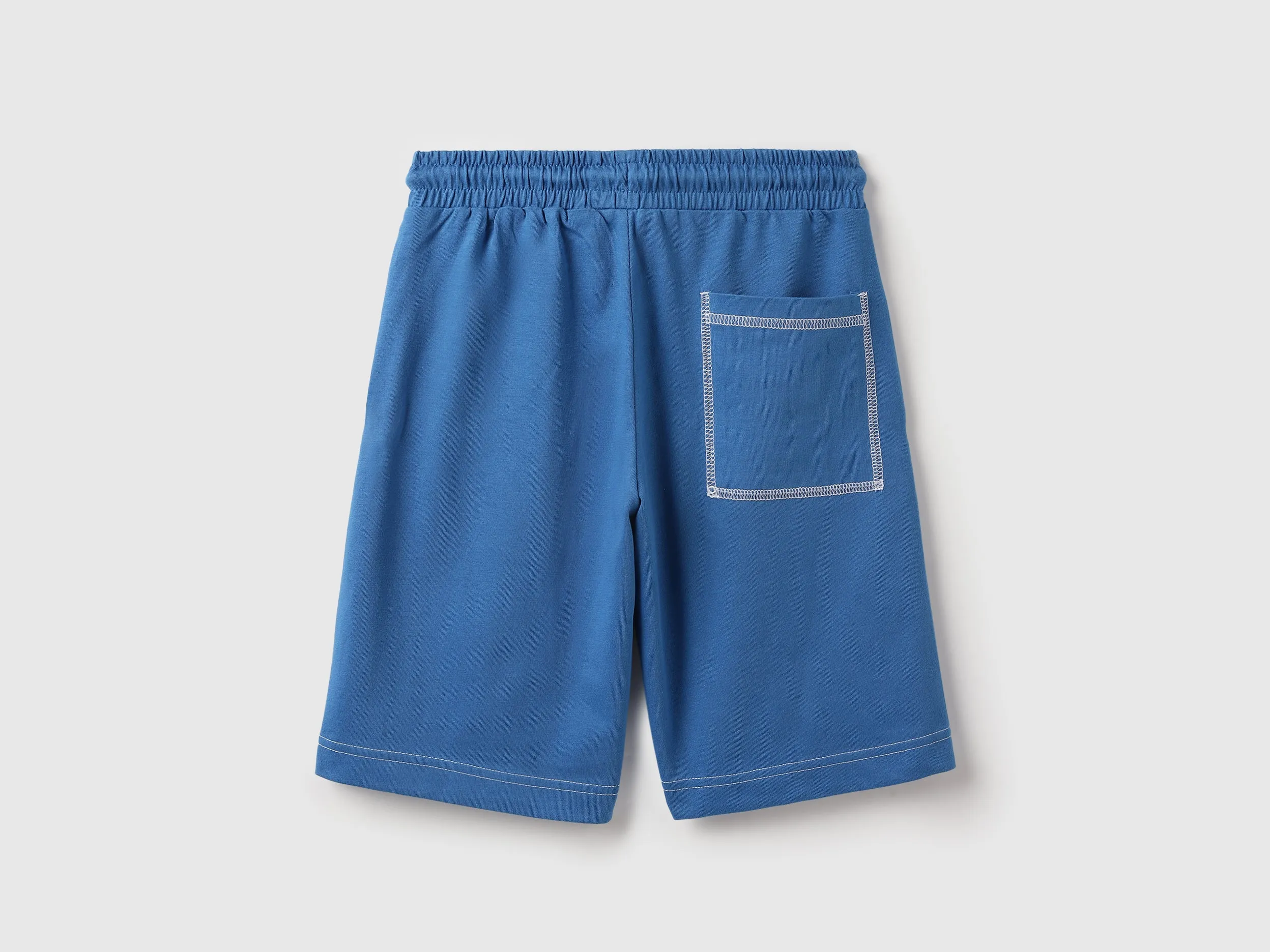 Solid Regular Fit Regular Shorts