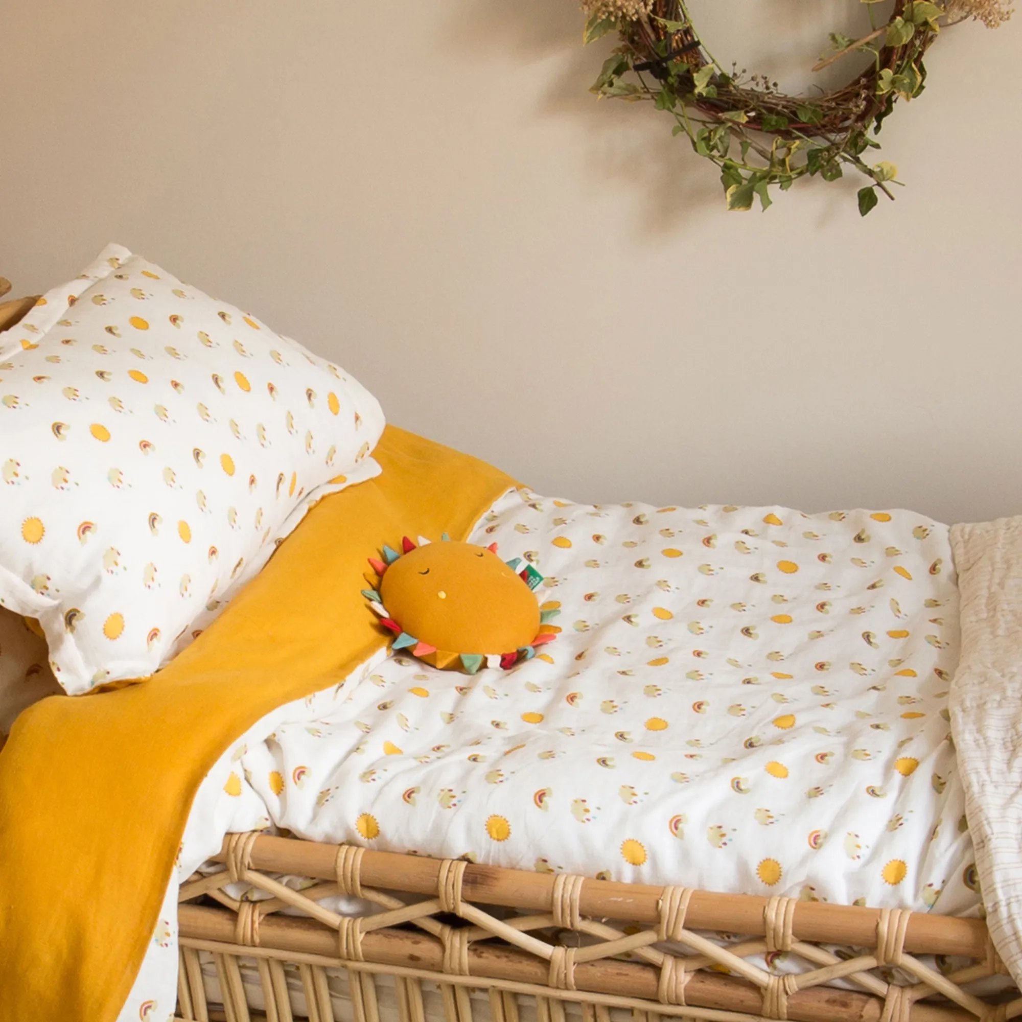 Sunshine & Rainbows Organic Duvet & Pillow Bed Set