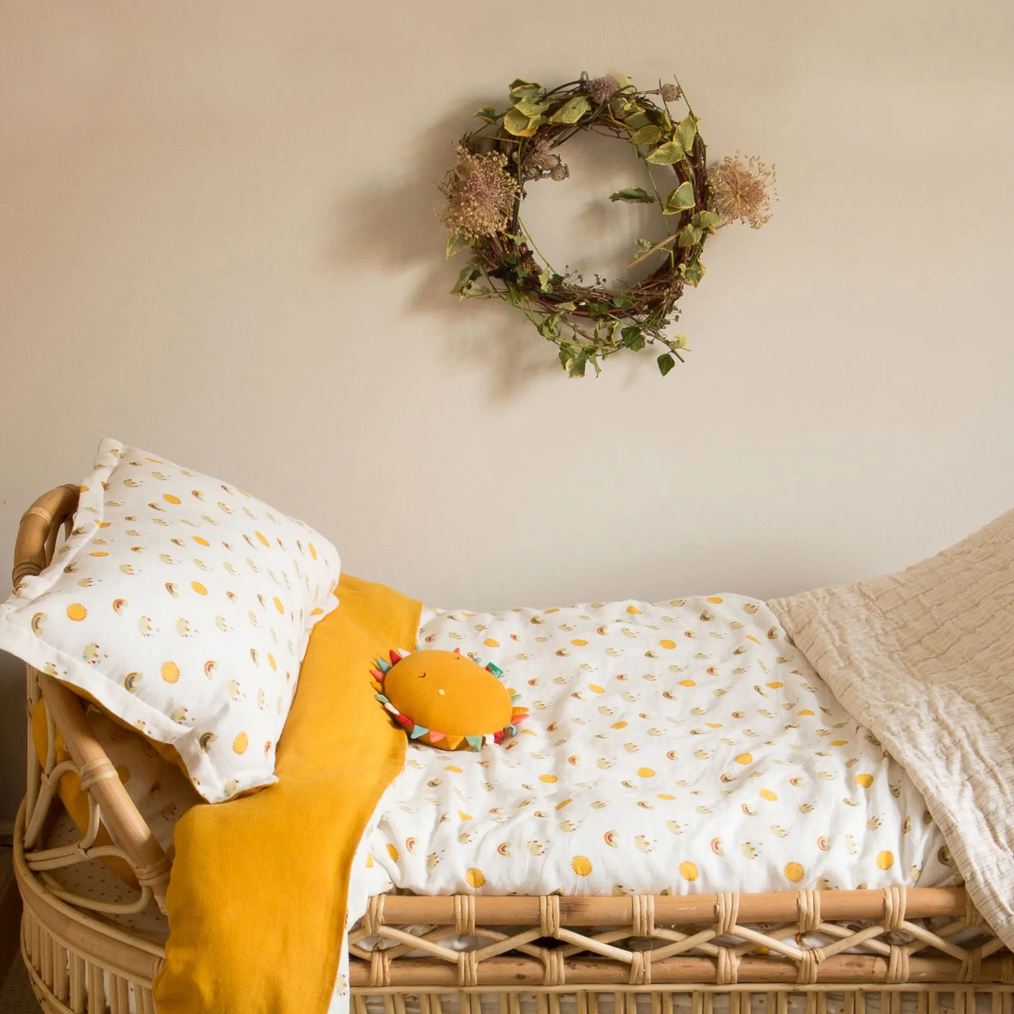 Sunshine & Rainbows Organic Duvet & Pillow Bed Set