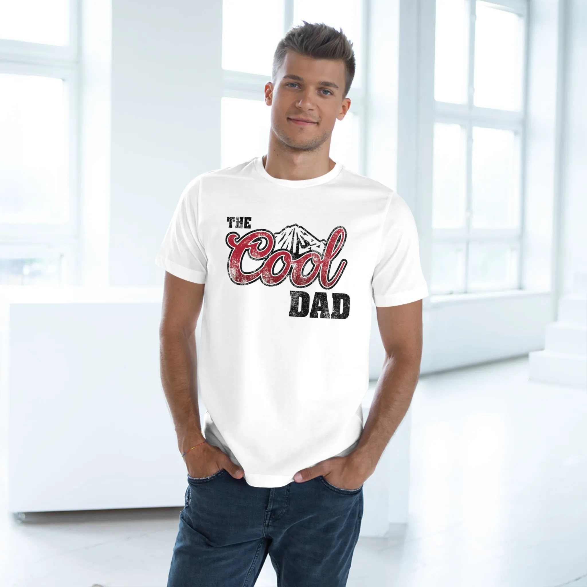 THE COOL DAD TEE