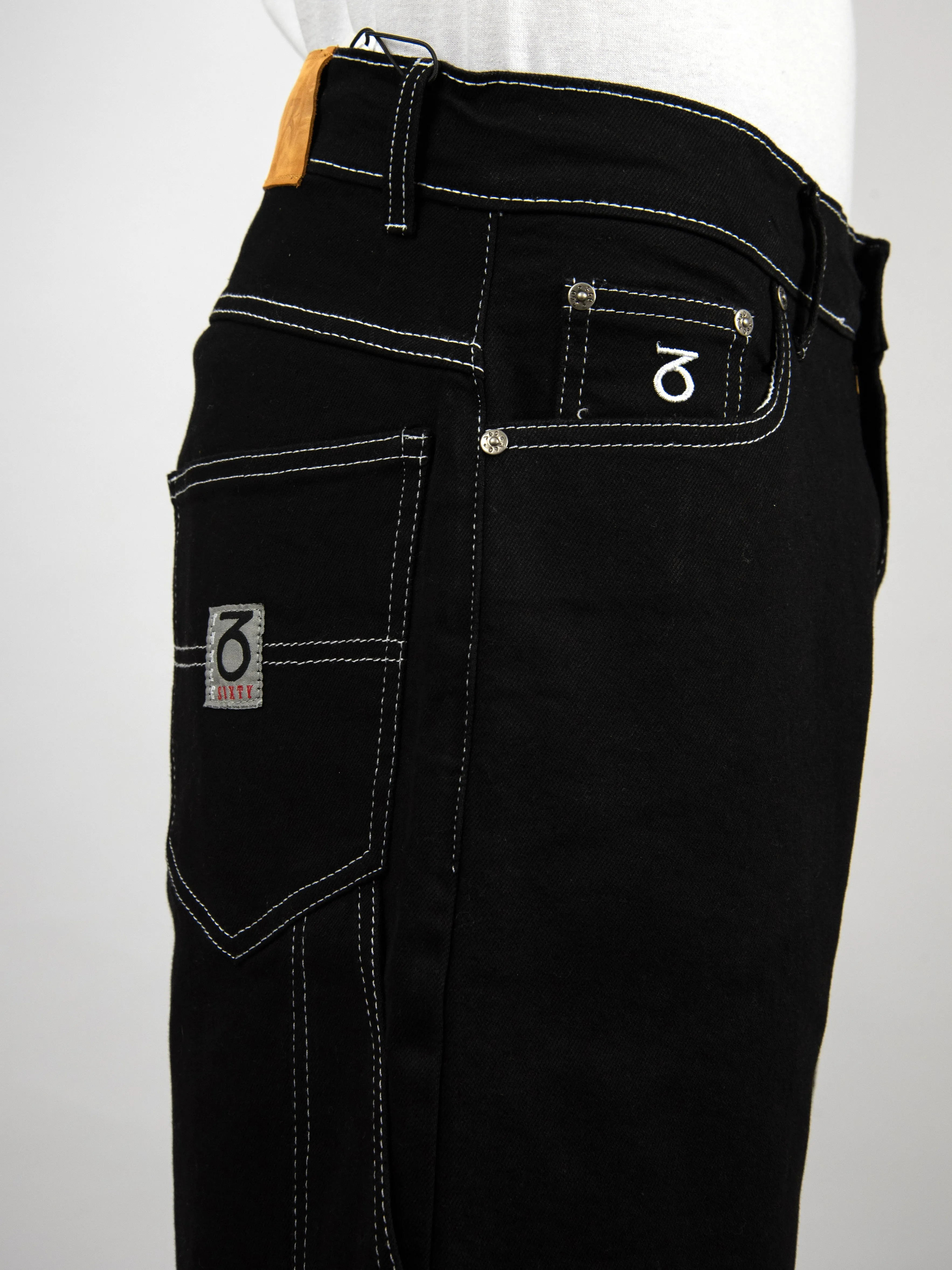Three Sixty Clothing - Loose Fit Carpenter - Shorts - Black 28 Last Pair