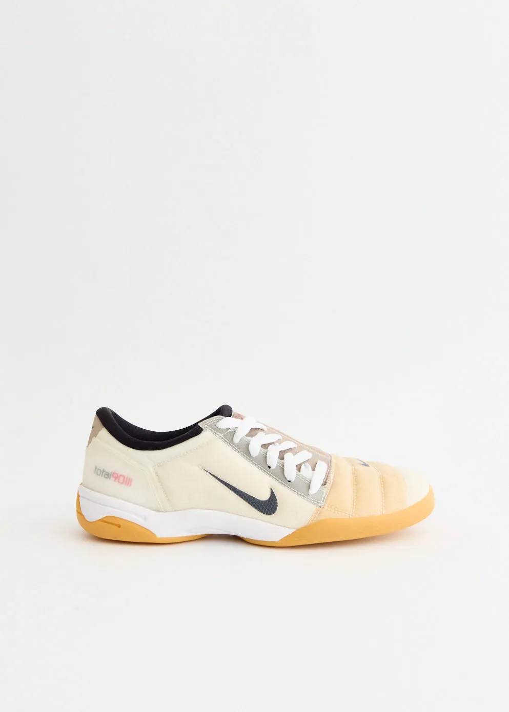 Total 90 'White Black' Sneakers