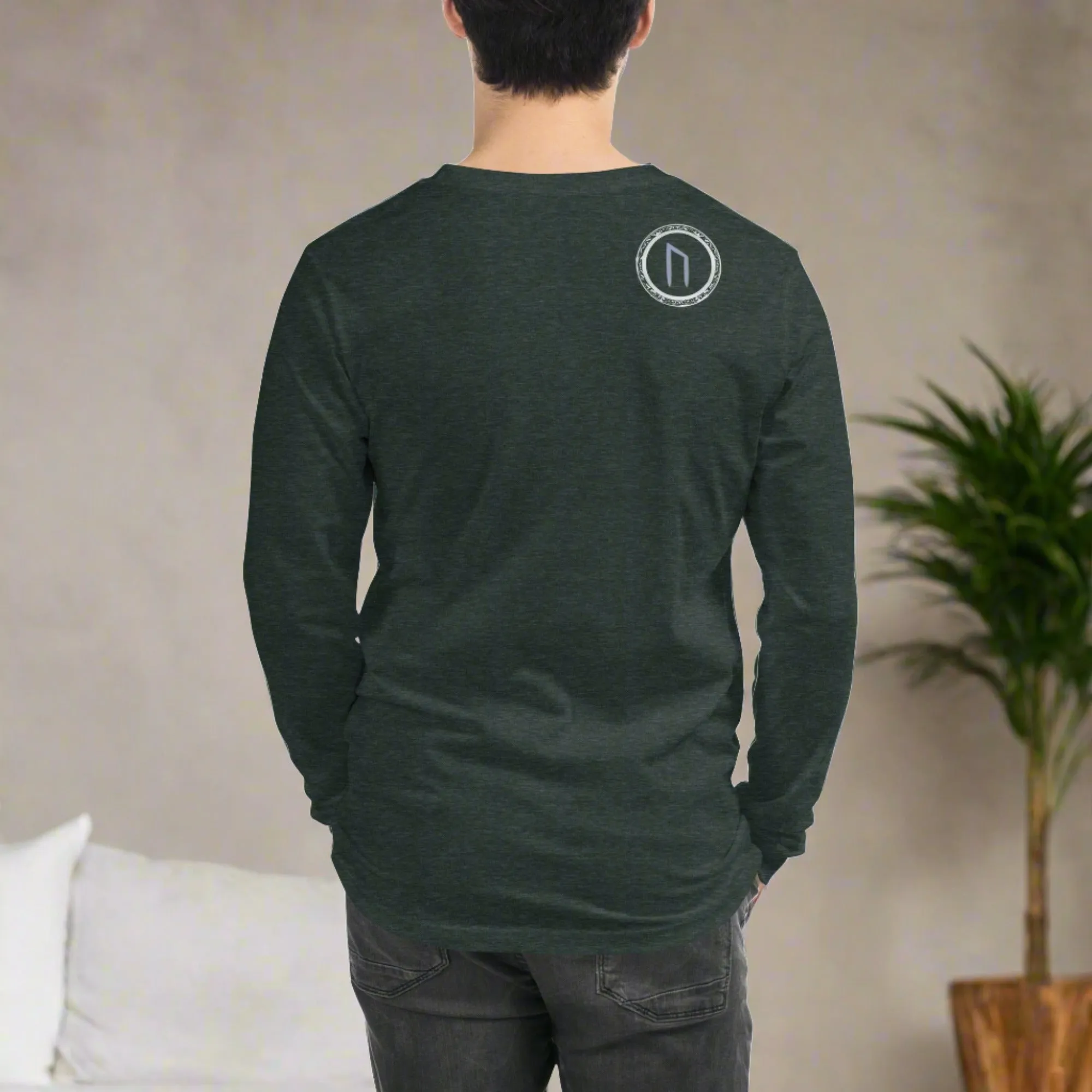 URUZ Long Sleeve Tee - Stay Stylish and Expressive with the Perfect Wardrobe Staple