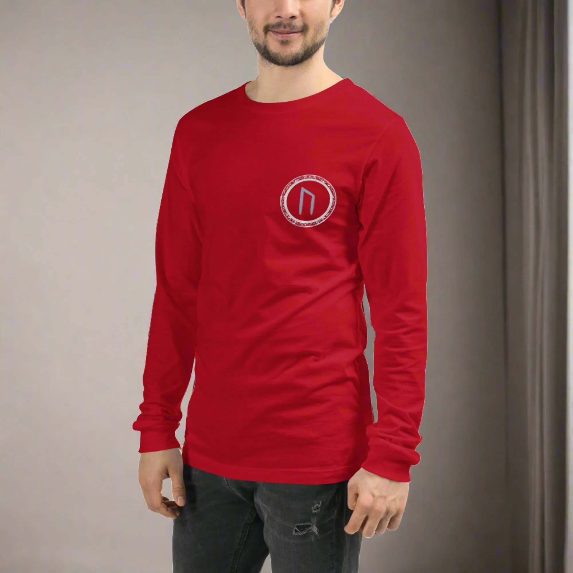 URUZ Long Sleeve Tee - Stay Stylish and Expressive with the Perfect Wardrobe Staple