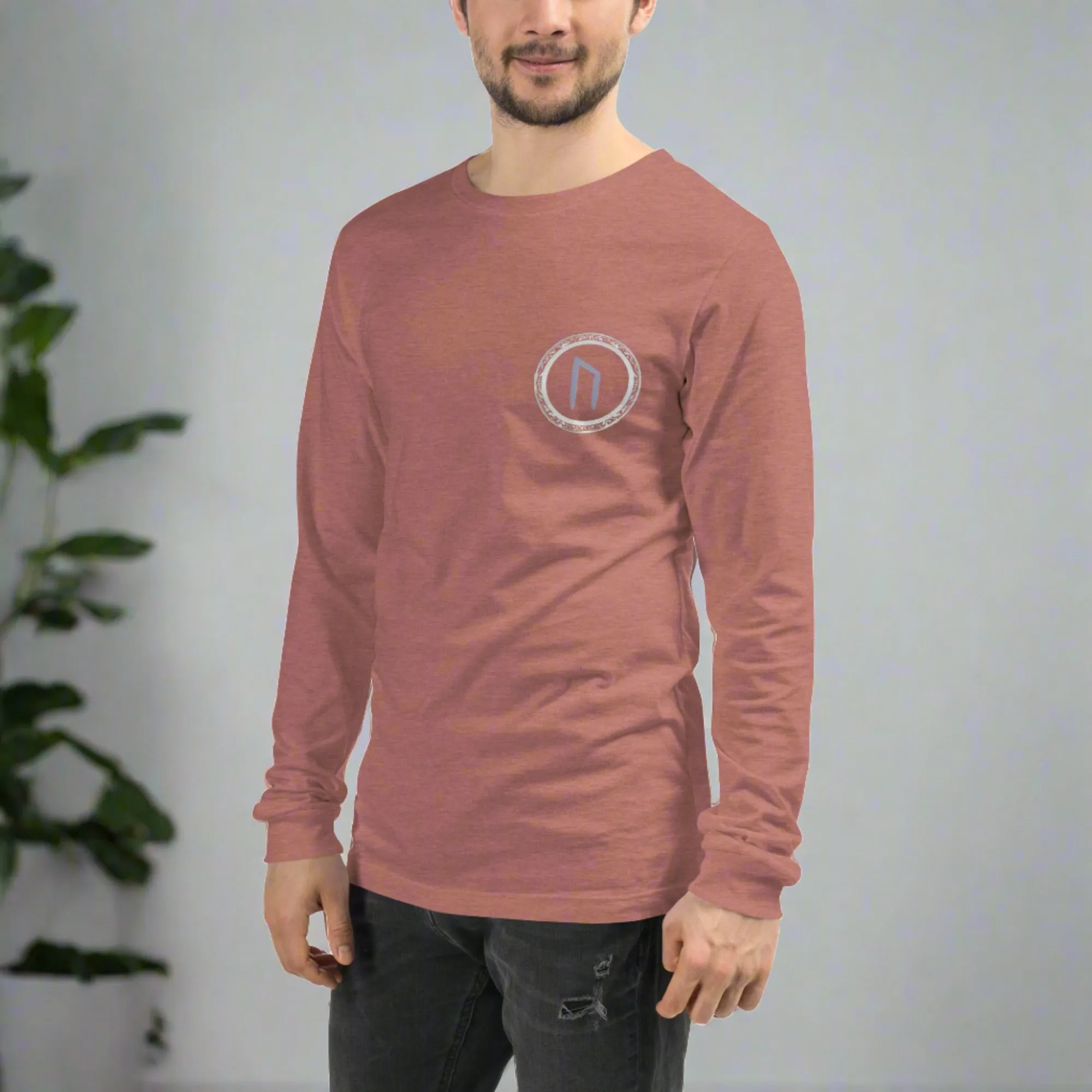 URUZ Long Sleeve Tee - Stay Stylish and Expressive with the Perfect Wardrobe Staple