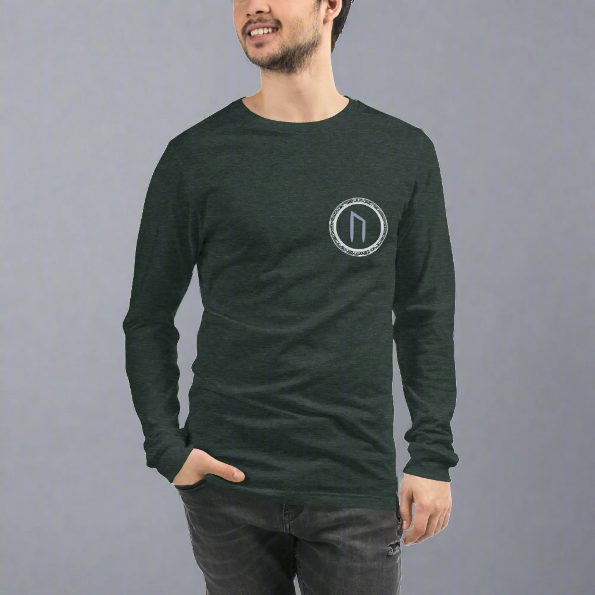 URUZ Long Sleeve Tee - Stay Stylish and Expressive with the Perfect Wardrobe Staple