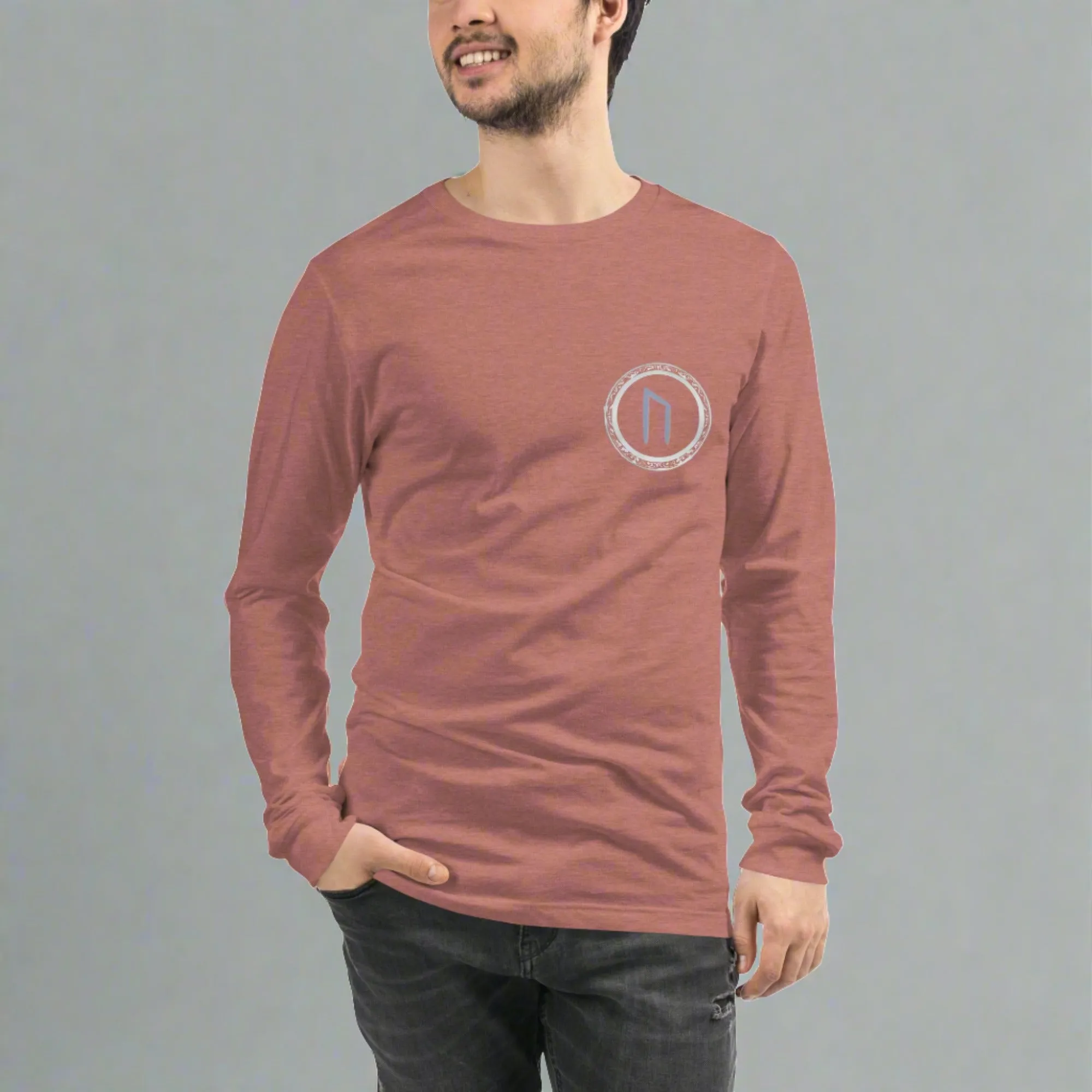URUZ Long Sleeve Tee - Stay Stylish and Expressive with the Perfect Wardrobe Staple