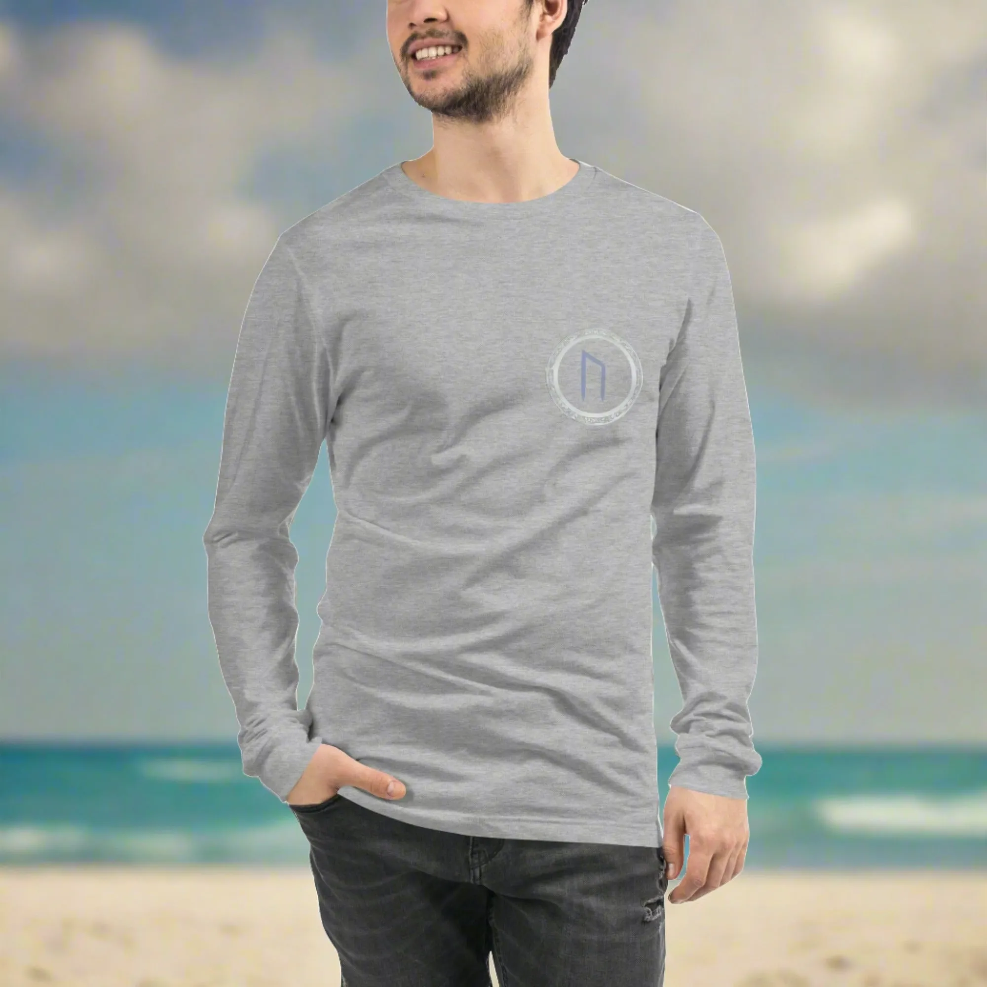 URUZ Long Sleeve Tee - Stay Stylish and Expressive with the Perfect Wardrobe Staple